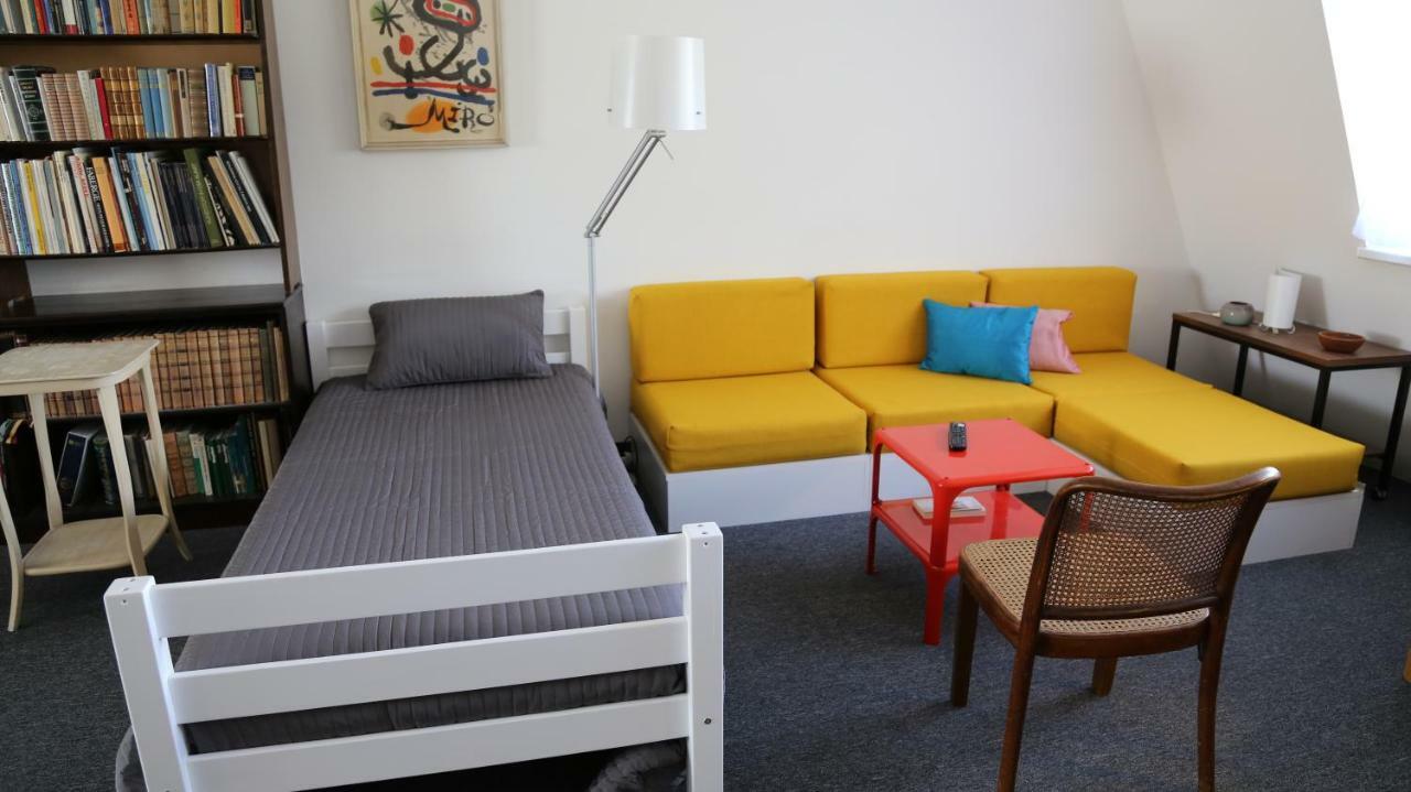 Appartamento Gem Of Midcentury Design